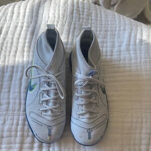 Nike Mercurial Youth 3.5 Indoor Soccer shoes
